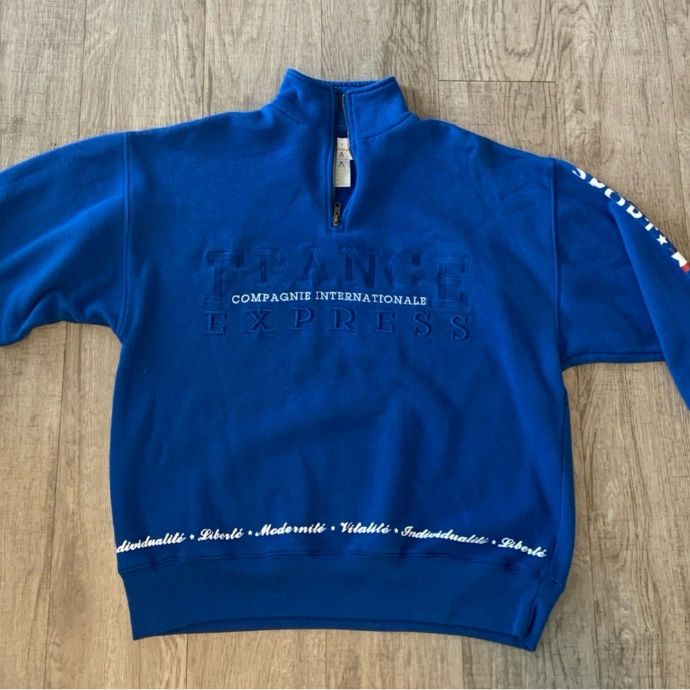 Vintage 90s Express Women’s M Zip-Up Sweater in Vibrant Blue